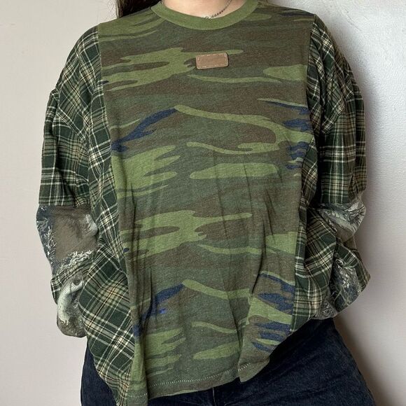 Reworked Upcycled Wrangler Camo Long Sleeve Shirt Relaxed baggy loose fit Shirt - Picture 4 of 4